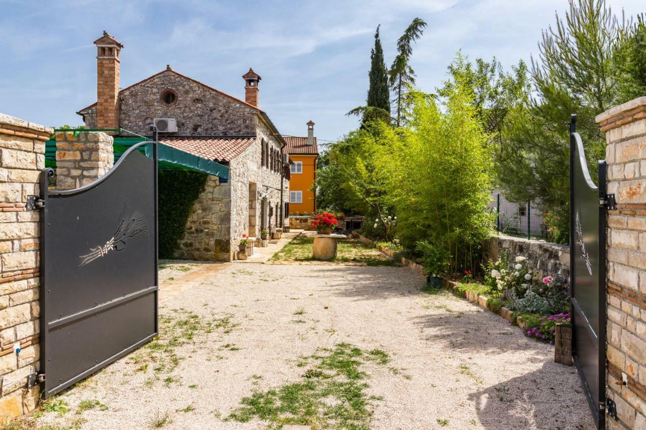 Old Istrian Home Martina Poreč Exterior foto